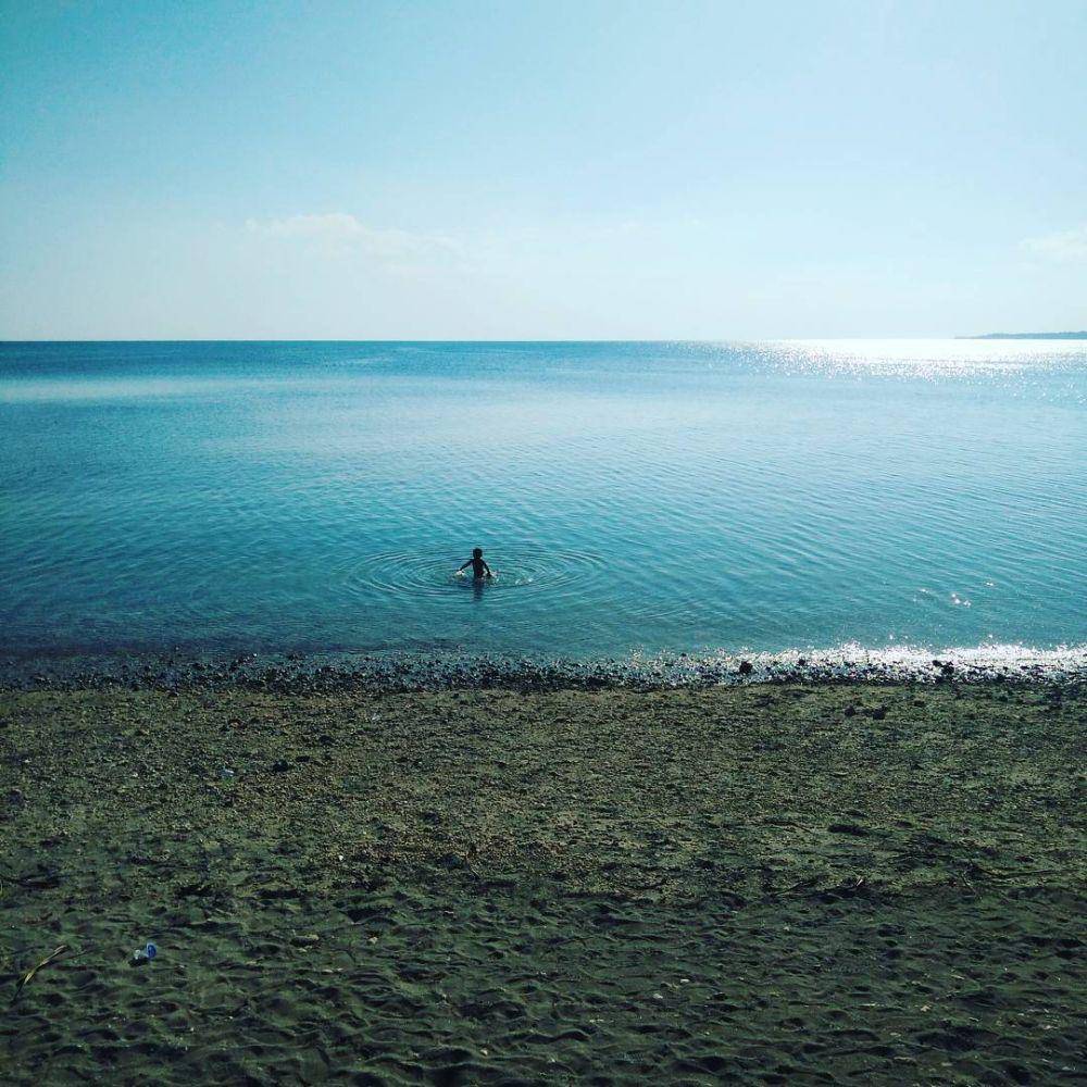 potret Pantai Sunari (instagram.com/yayuk_anz)
