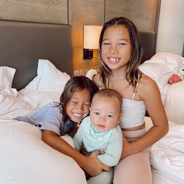 potret ke tiga buah hati Jennifer dan Irfan Bachdim (instagram.com/jenniferbachdim)