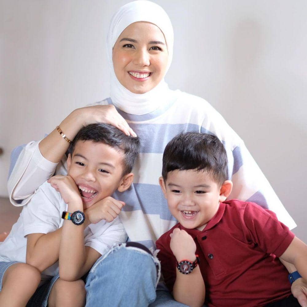 Tya Ariestya dan buah hati (instagram.com/tya_ariestya)