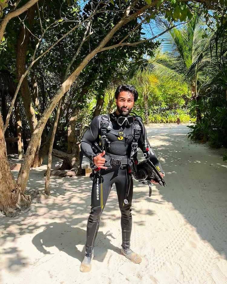 Aadar Jain (instagram.com/aadarjain)