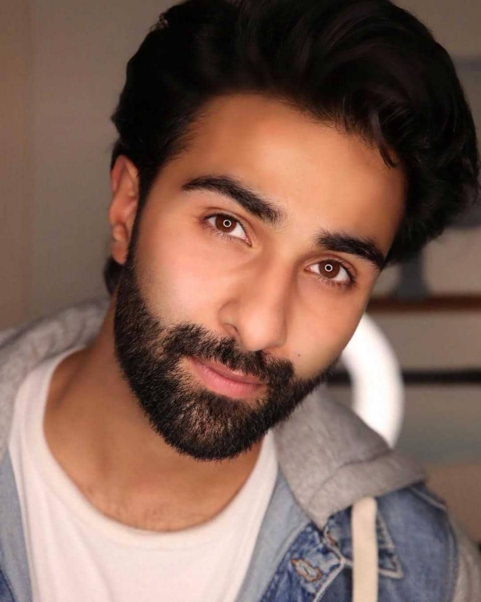 Aadar Jain (instagram.com/aadarjain)