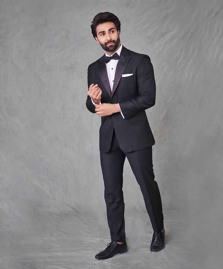 Aadar Jain (instagram.com/aadarjain)