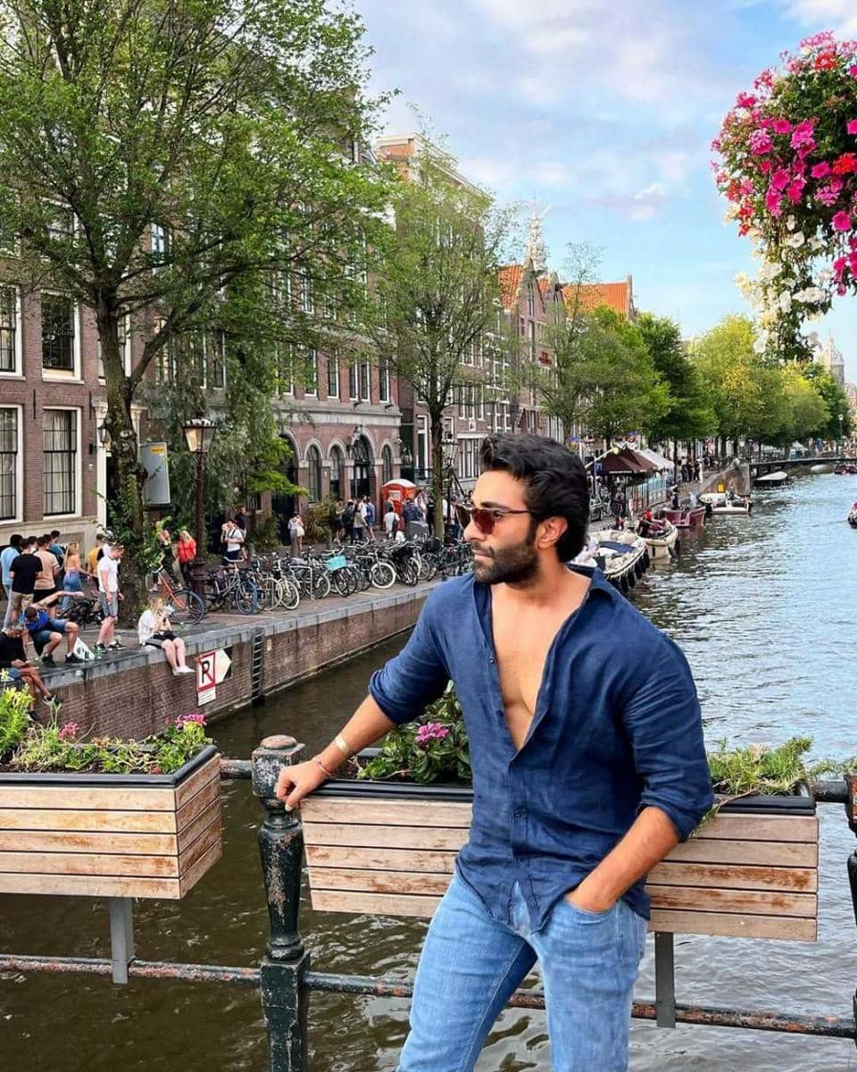 Aadar Jain (instagram.com/aadarjain)