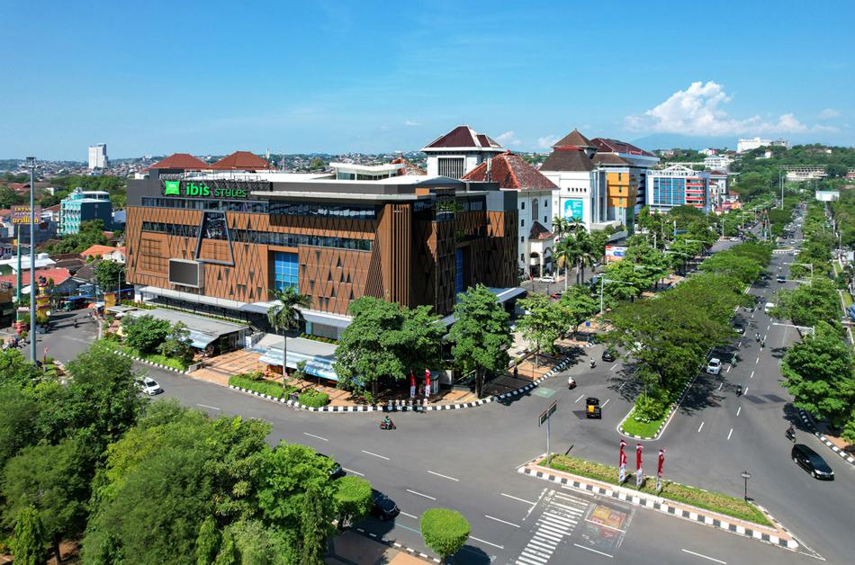Ibis Style Semarang Mulai Beroperasi, Tawarkan View Simpang Lima