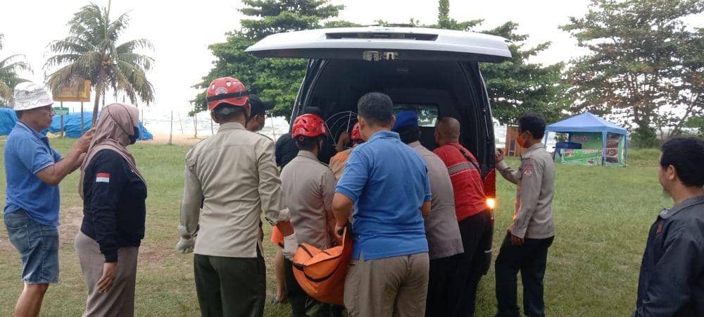 Sedang Terapi Air Laut, Lansia di Balikpapan ini Tewas Terseret Ombak
