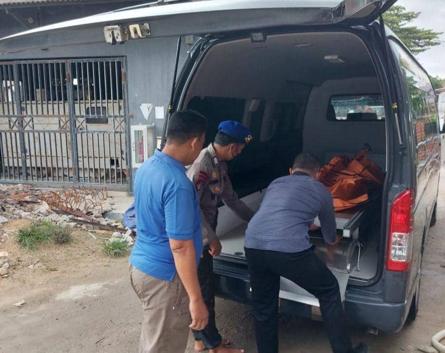 Korban dievakuasi ke rumah sakit (dok. Istimewa)