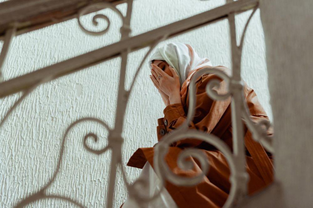 Jerit Ibu Siswi yang Dipaksa Berhijab: Anak Saya Trauma