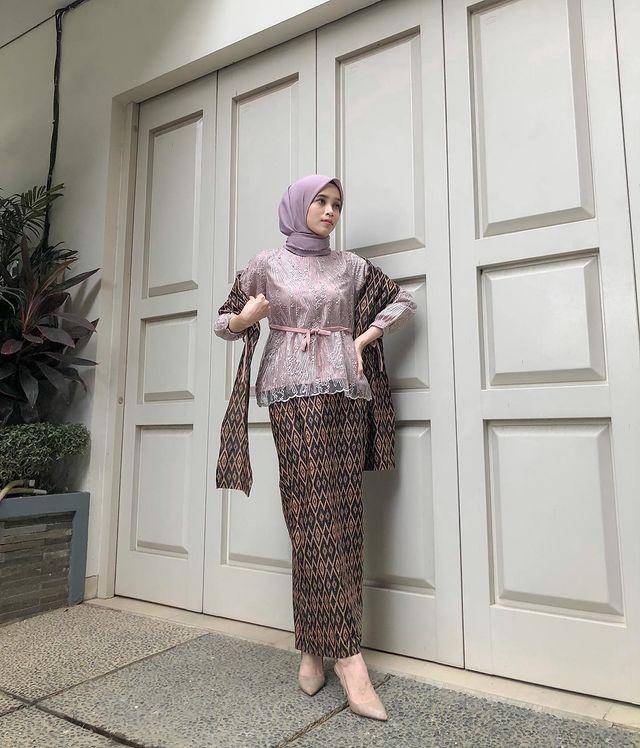 Vina Maulina (instagram.com/vinamaulina)