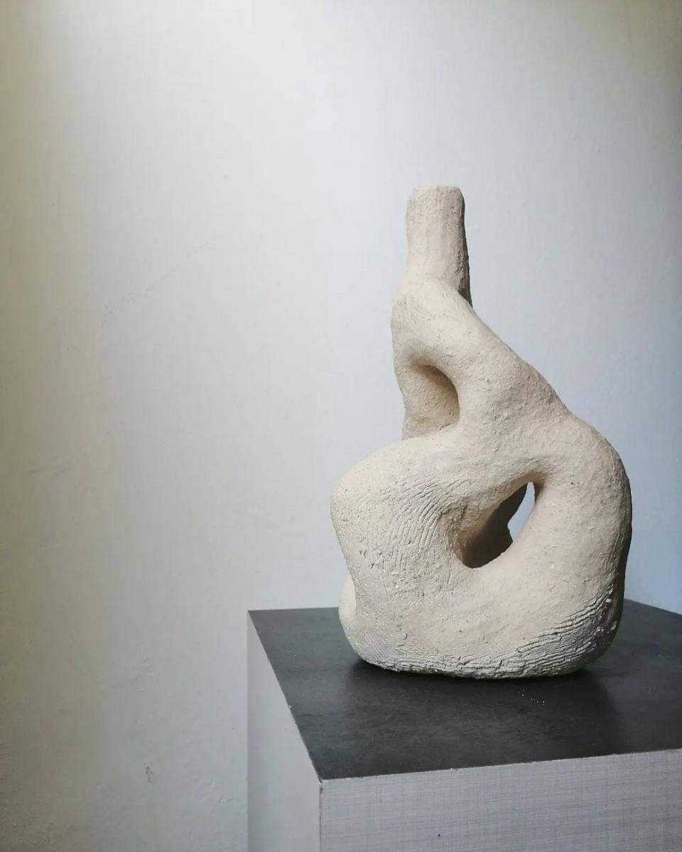 ilustrasi patung hias keramik (instagram.com/nisantalazceramics)