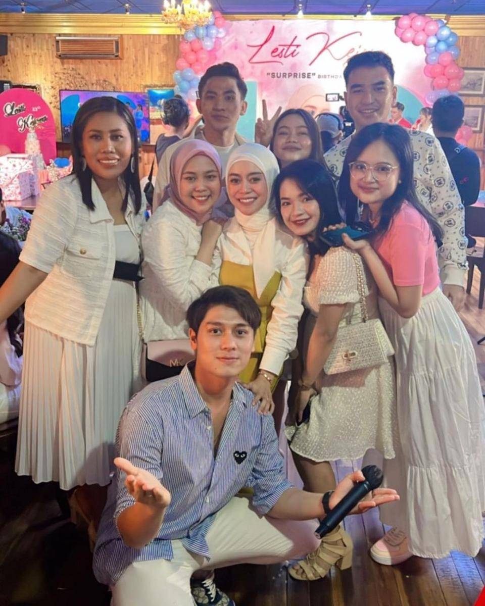 Tamu artis di ulang tahun Lesti Kejora (instagram.com/waodeoofficial)