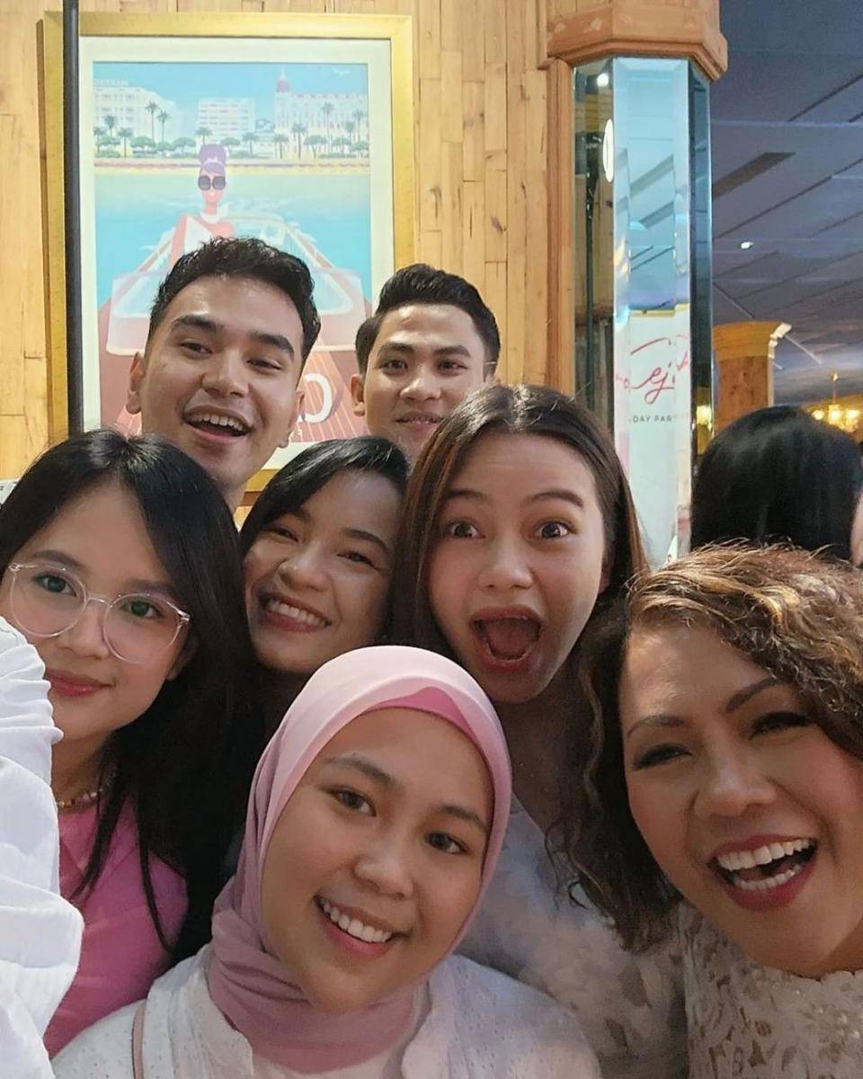 Tamu artis di ulang tahun Lesti Kejora (instagram.com/subkialbughury_)