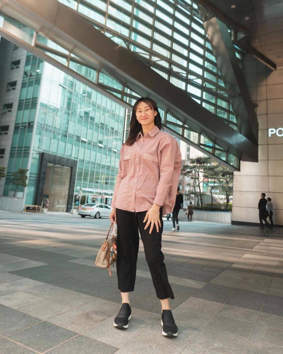 Outfit Mama Gina (instagram.com/ginasselvina)