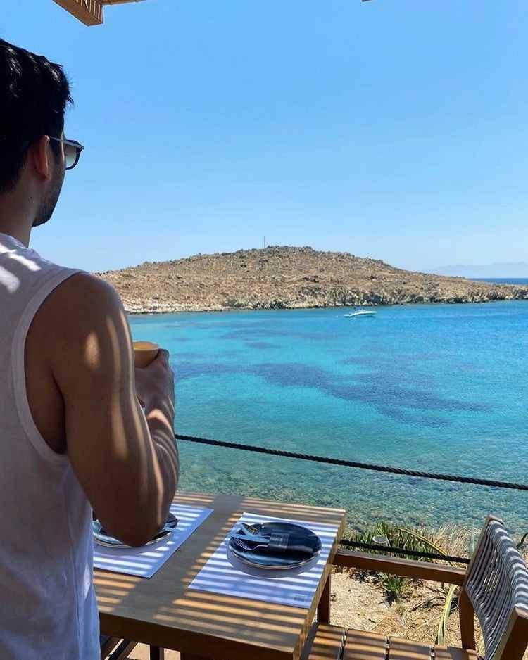 Karan Deol (instagram.com/imkarandeol)