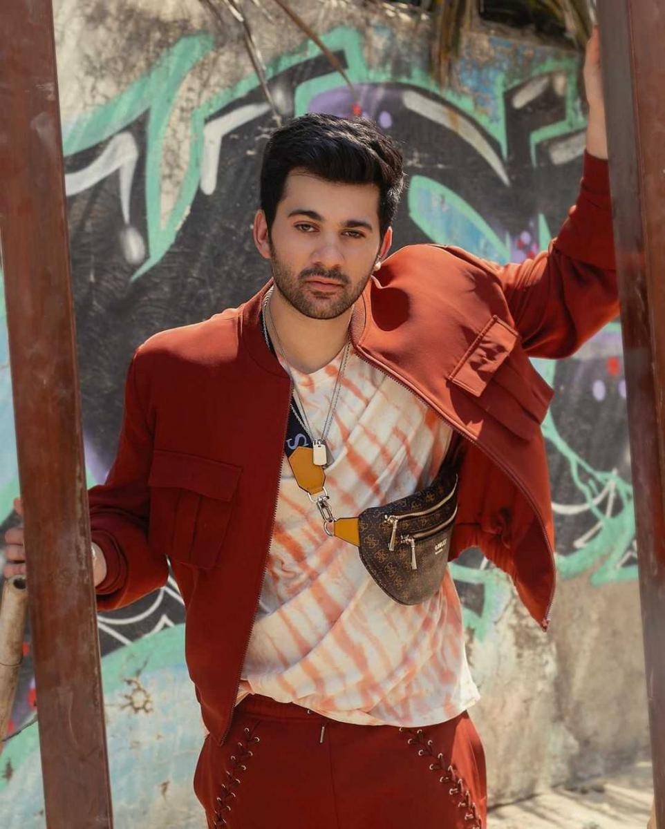 Karan Deol (instagram.com/imkarandeol)