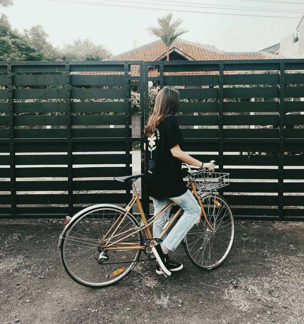 Enzy Storia (instagram.com/enzystoria)