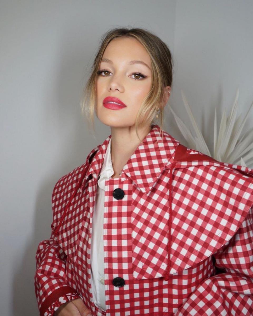 Olivia Holt (instagram.com/olivia_holt)