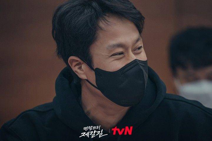 potret pembacaan naskah Mental Coach Jegal (instagram.com/tvn_drama)