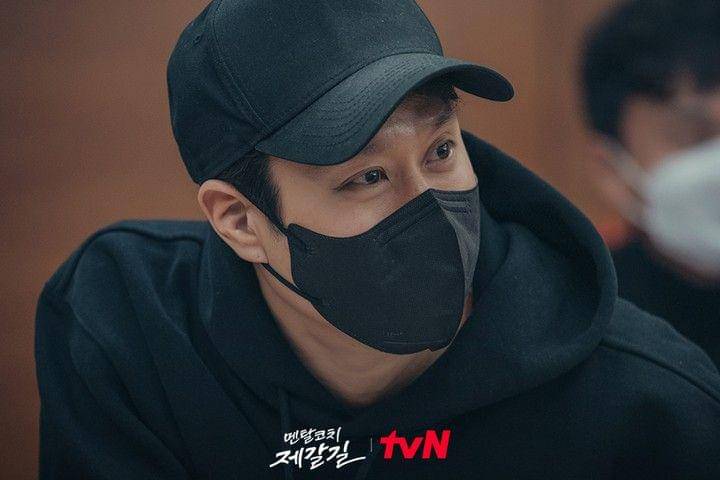 potret pembacaan naskah Mental Coach Jegal (instagram.com/tvn_drama)