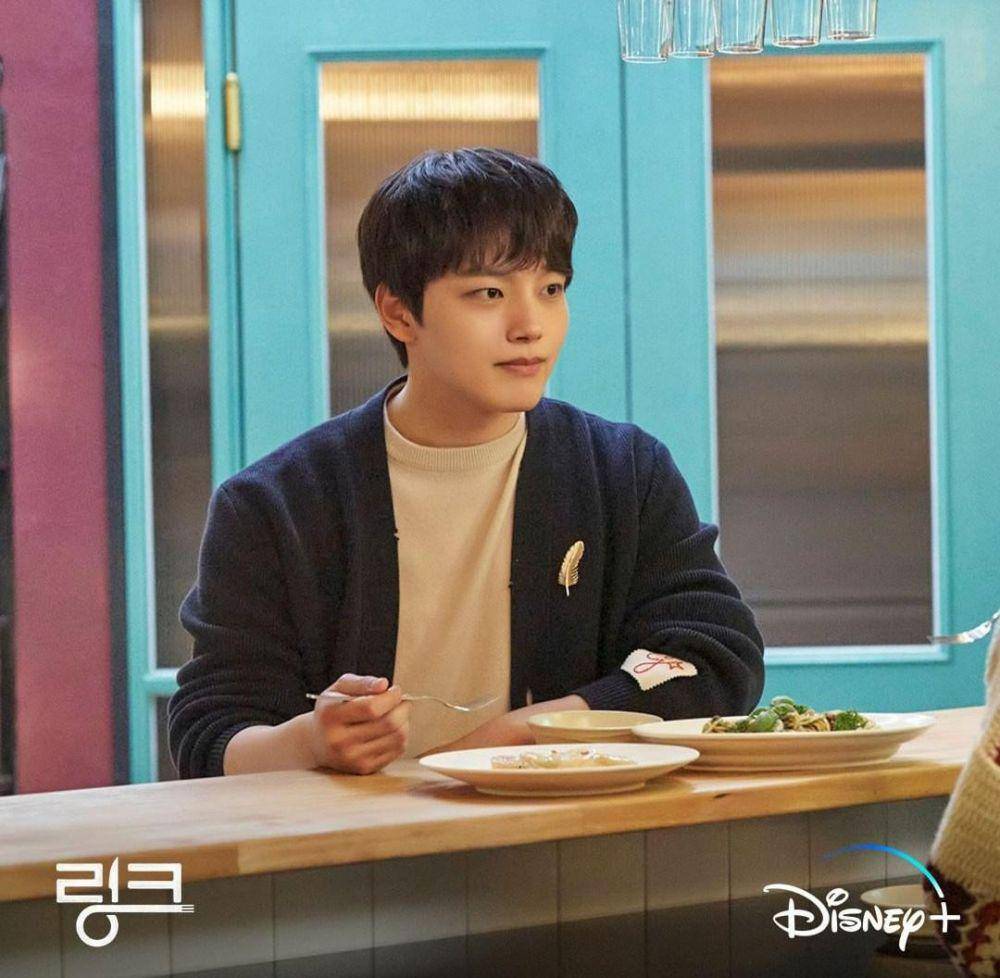 Yeo Jin Goo di drama Link: Eat, Love, Kill (instagram.com/disneypluskr)