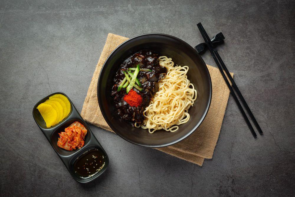 5 Makanan Korea yang Berbahan Dasar Mi, Lezat Bikin Lidah Bergoyang