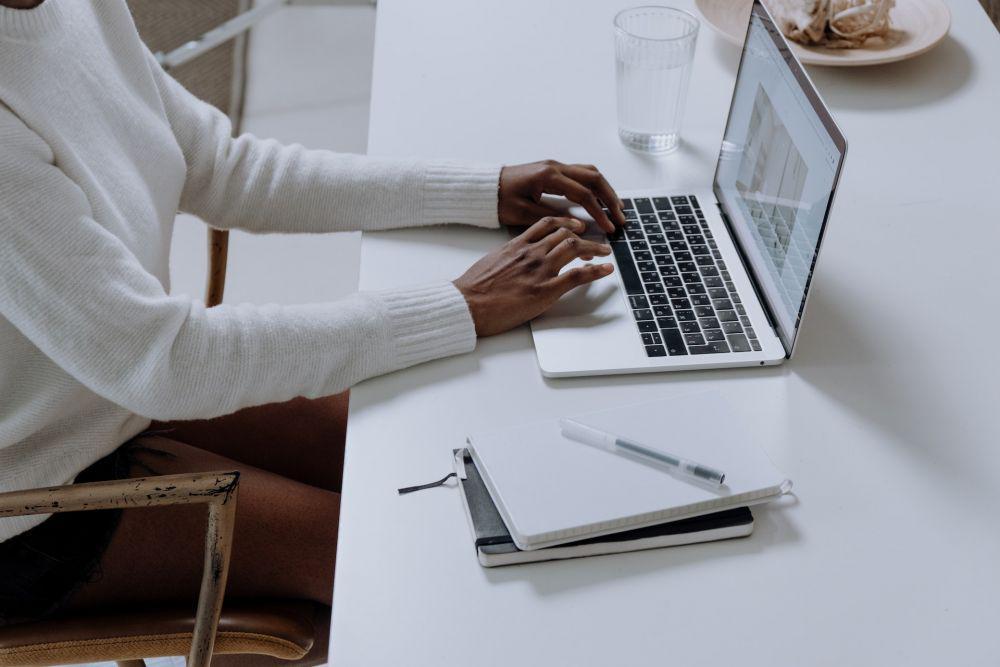 5 Manfaat Blogging, Pas Banget Buat Kamu yang Suka Menulis
