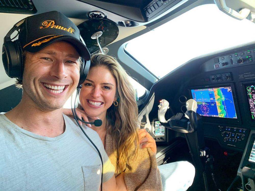 Glen Powell, Gigi Paris (instagram.com/glenpowell)