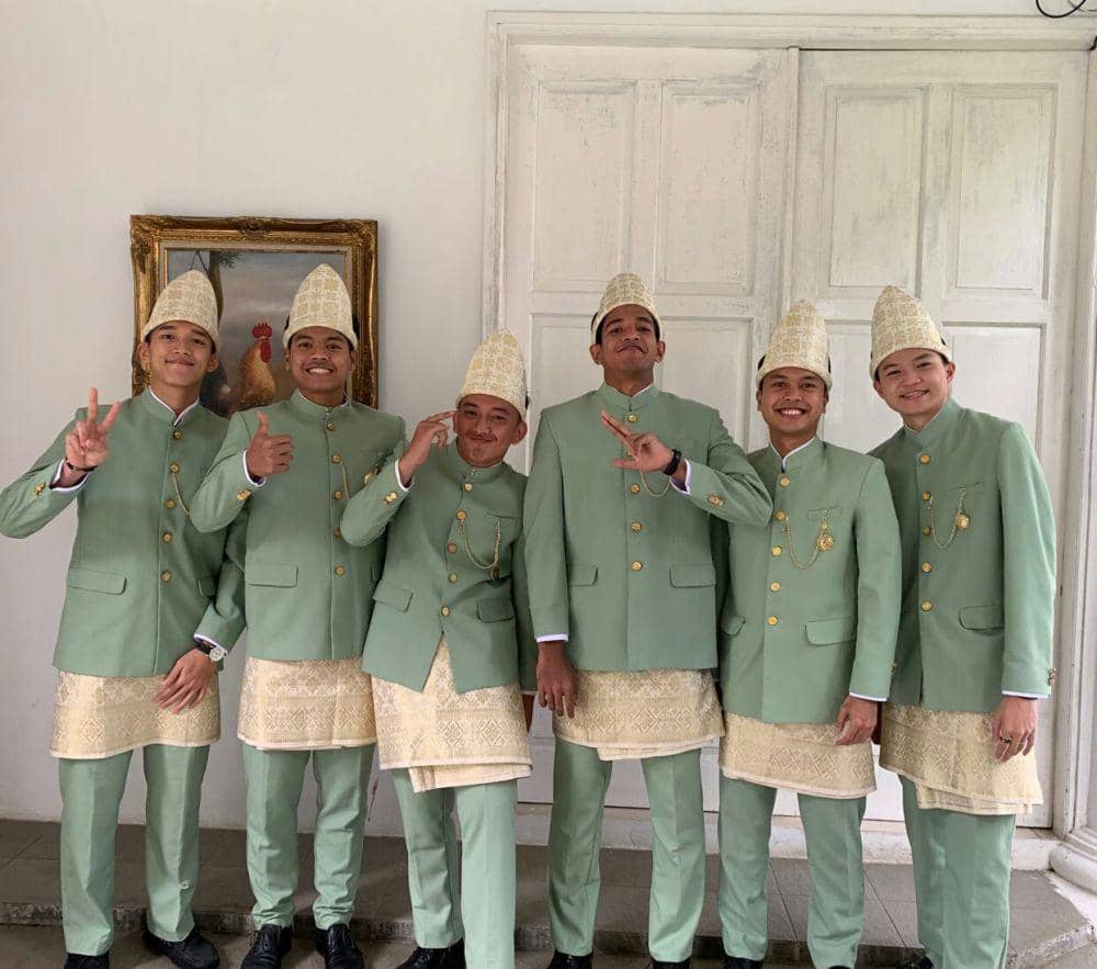 potret atlet badminton di pernikahan Shesar Rhustavito (instagram.com/fatwasoer)