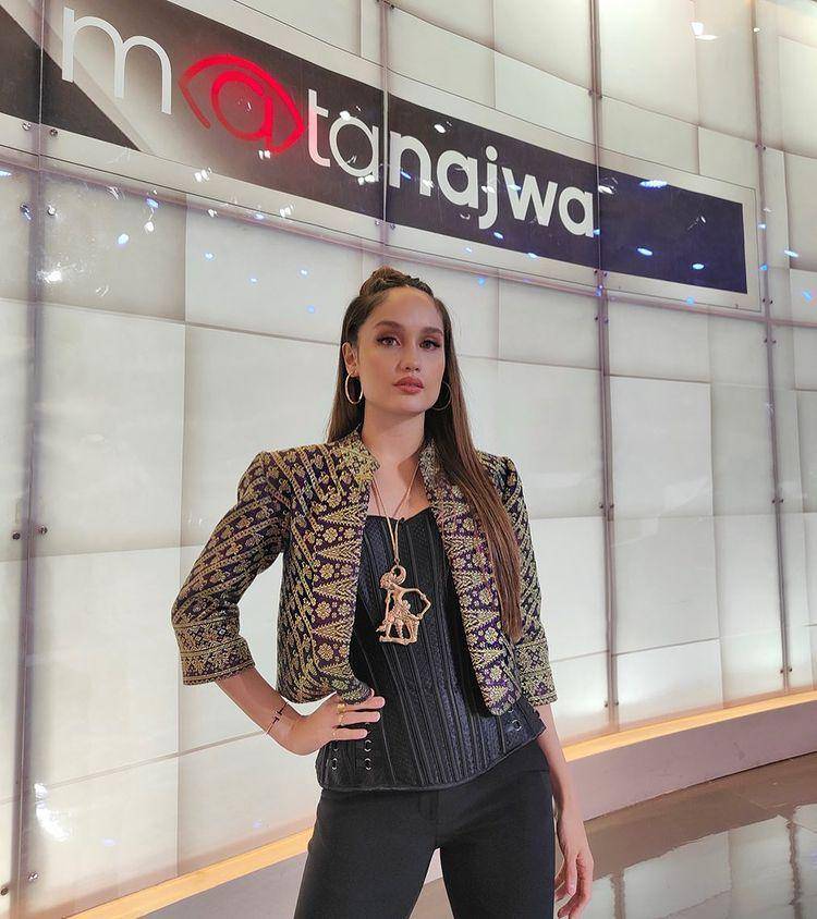 potret Cinta Laura Kiehl (instagram.com/claurakiehl)