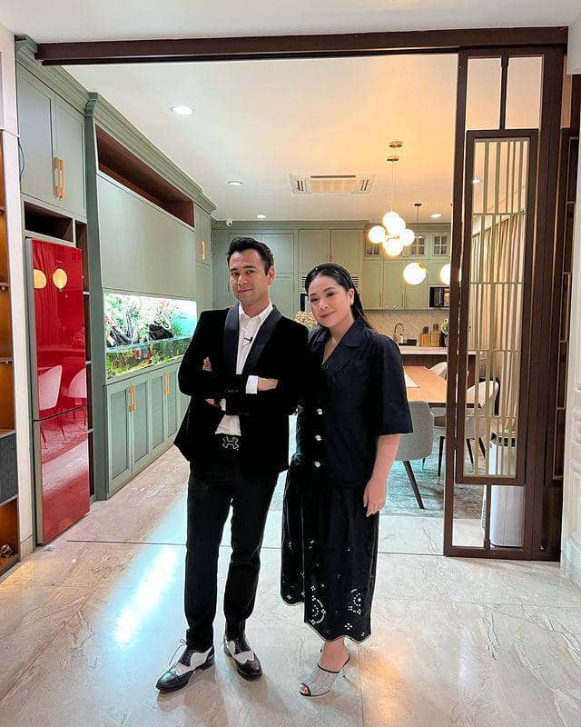 Nagita Slavina pakai bando (instagram.com/raffinagita1717)