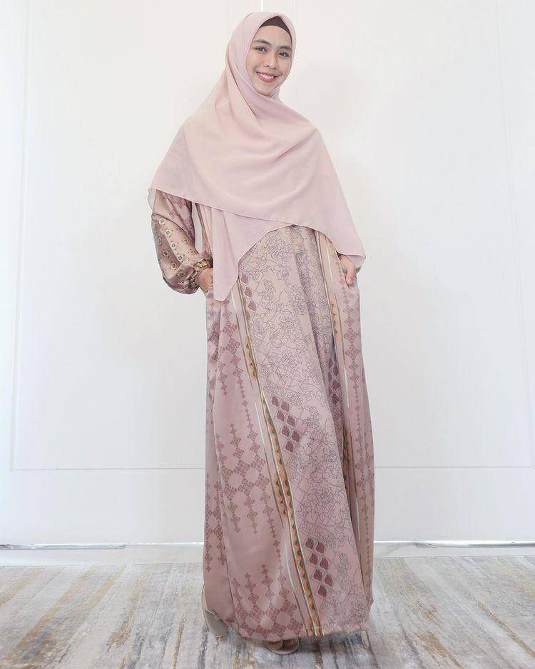 potret Oki Setiana Dewi (instagram.com/okisetianadewi)