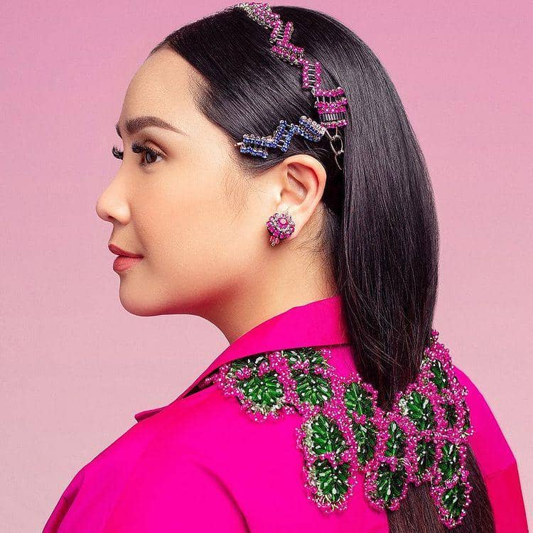 Nagita Slavina pakai bando (instagram.com/aidanandice)