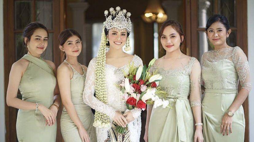 Shesar Hiren Rhustavito dan Mitha Hardiyanti (instagram.com/shesar94)