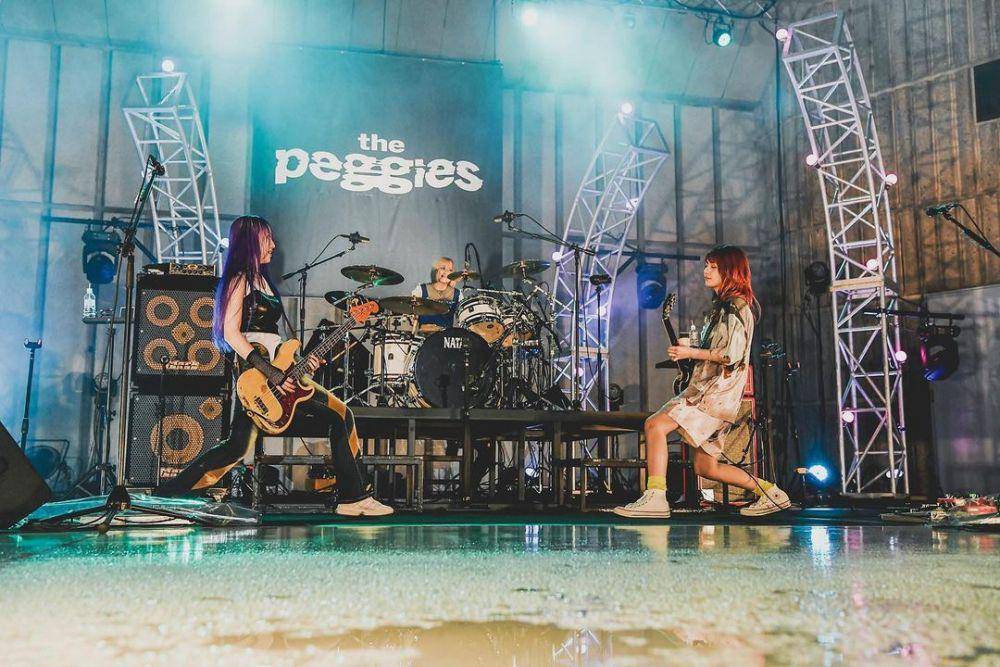 The Peggies (instagram.com/minimiku0423)