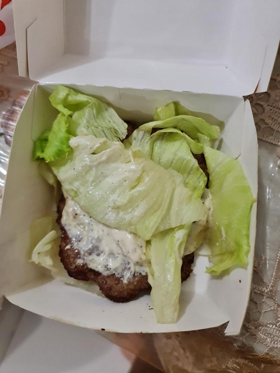 potret momen apes saat pesan makanan (reddit.com/user/Unpurified_)