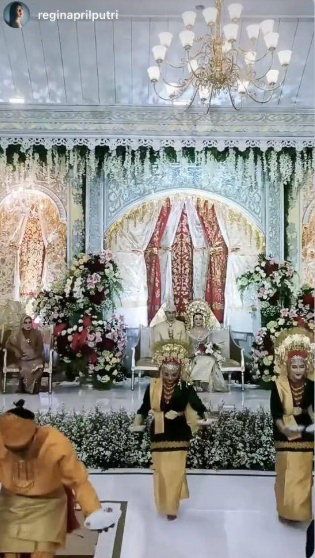 Shesar Hiren Rhustavito dan Mitha Hardiyanti (instagram.com/shesar94)