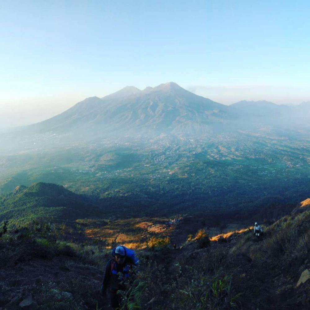 Gunung Jaya Wijaya, Papua (instagram.com/syarifudinichsan)