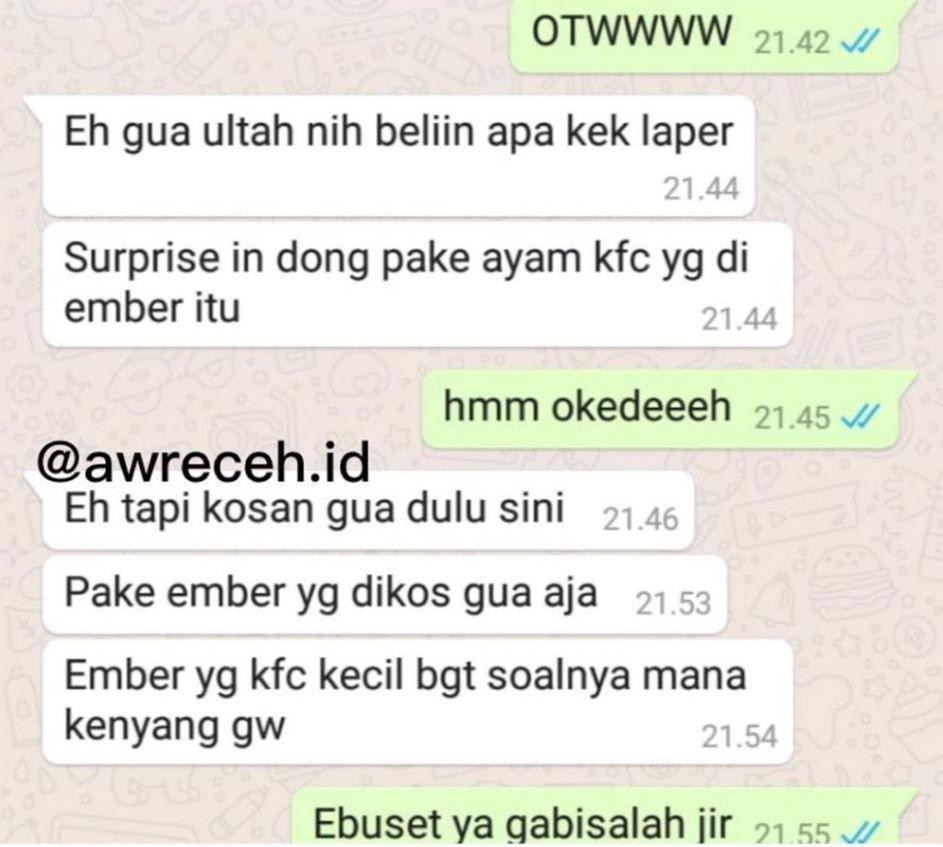 chat minta kado (instagram.com/awreceh.id)