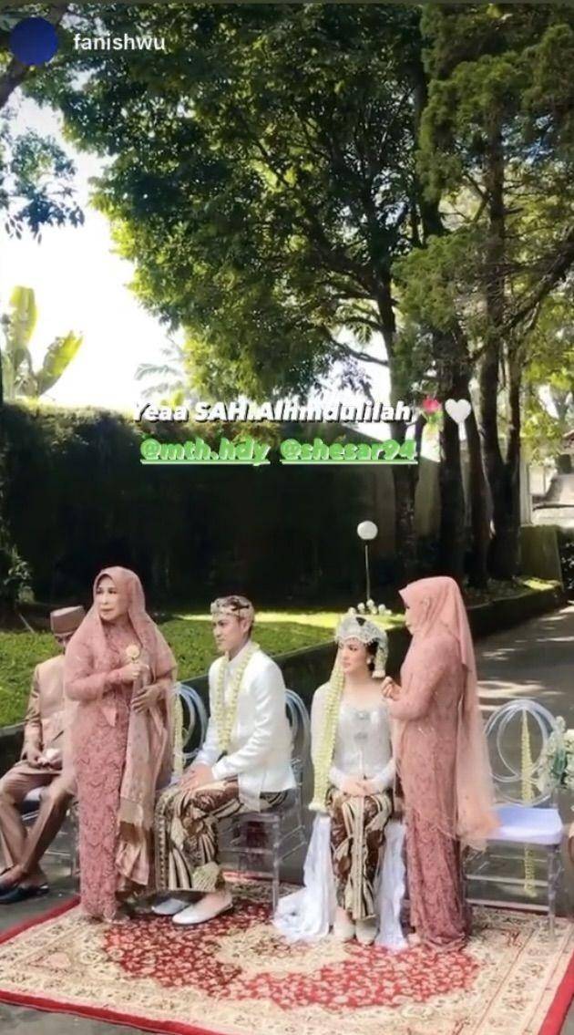 Shesar Hiren Rhustavito dan Mitha Hardiyanti (instagram.com/shesar94)