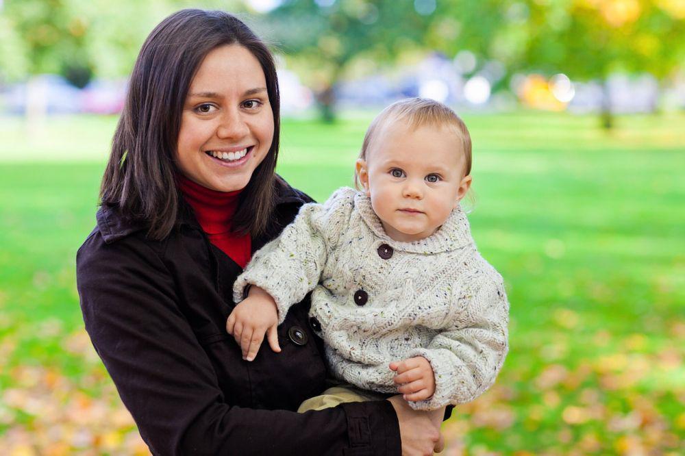 5 Tips Menjalani Peran Sebagai Ibu Tunggal, Harus Multitasking!