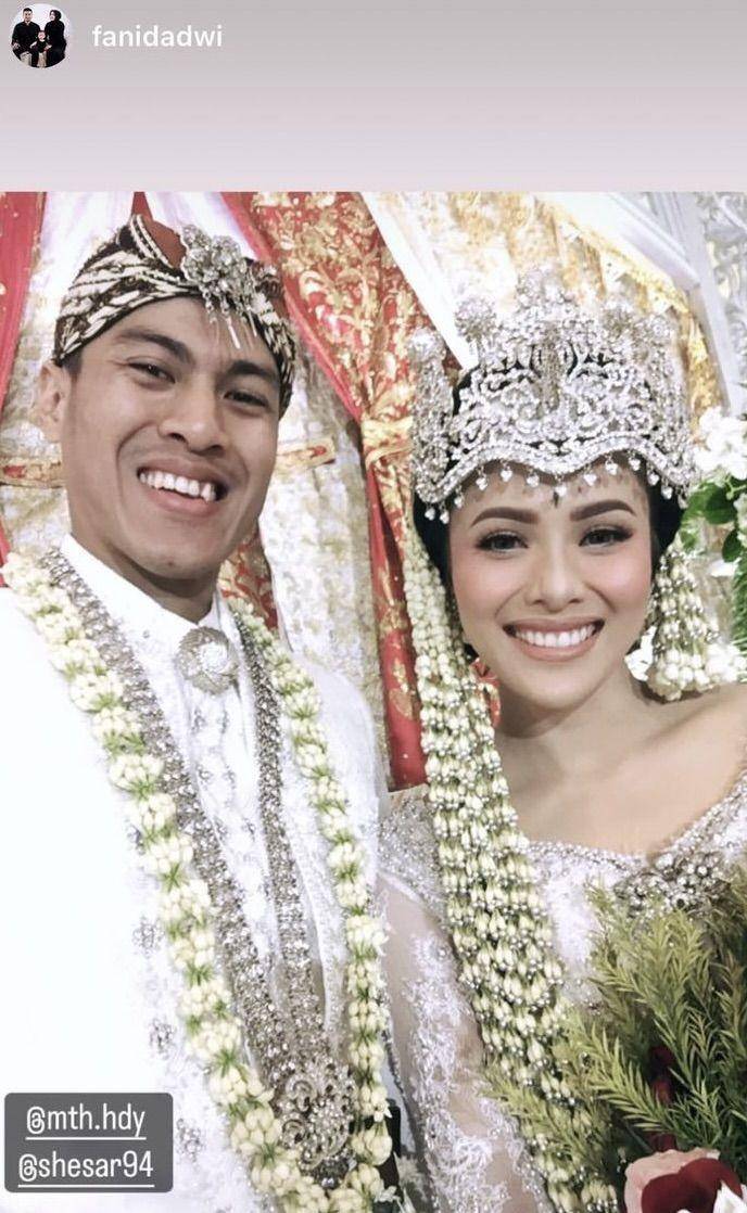 Shesar Hiren Rhustavito dan Mitha Hardiyanti (instagram.com/shesar94)