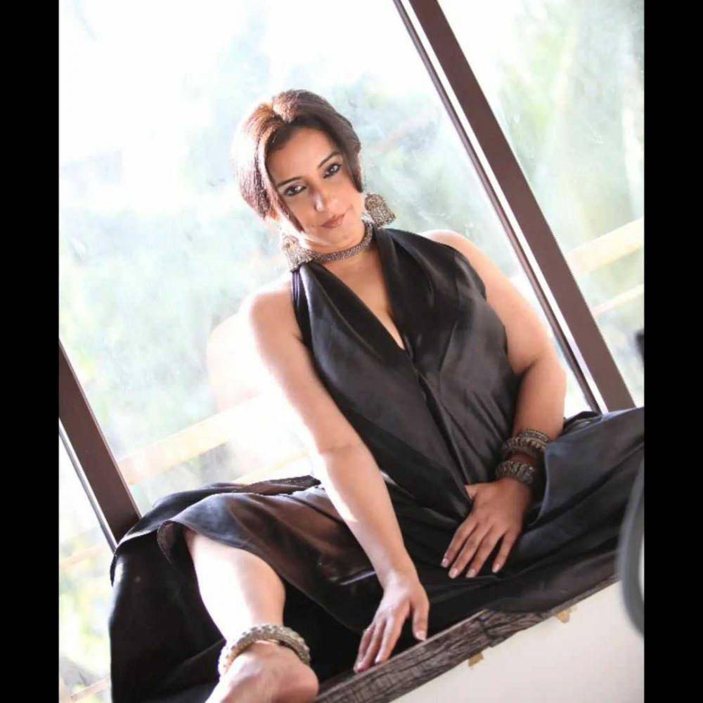 Divya Dutta (instagram.com/divyadutta25)