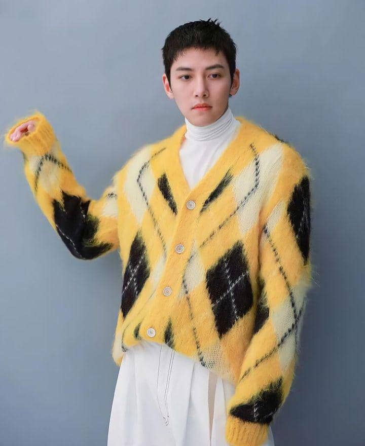 OOTD ala Ji Chang Wook (instagram.com/jichangwookk)
