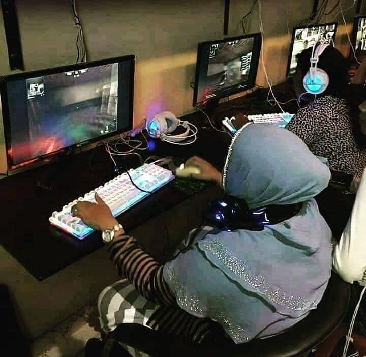 momen kocak orang saat main game (instagram.com/ngakakkocak)