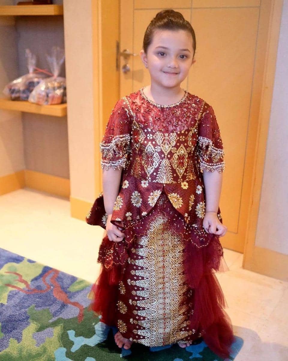 Arsy Hermansyah (instagram.com/queenarsy)