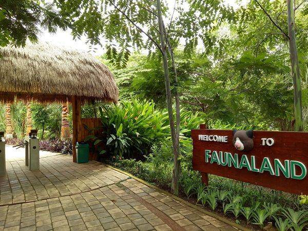 Allianz Eco Park (google.com/maps/lpohon bumi)