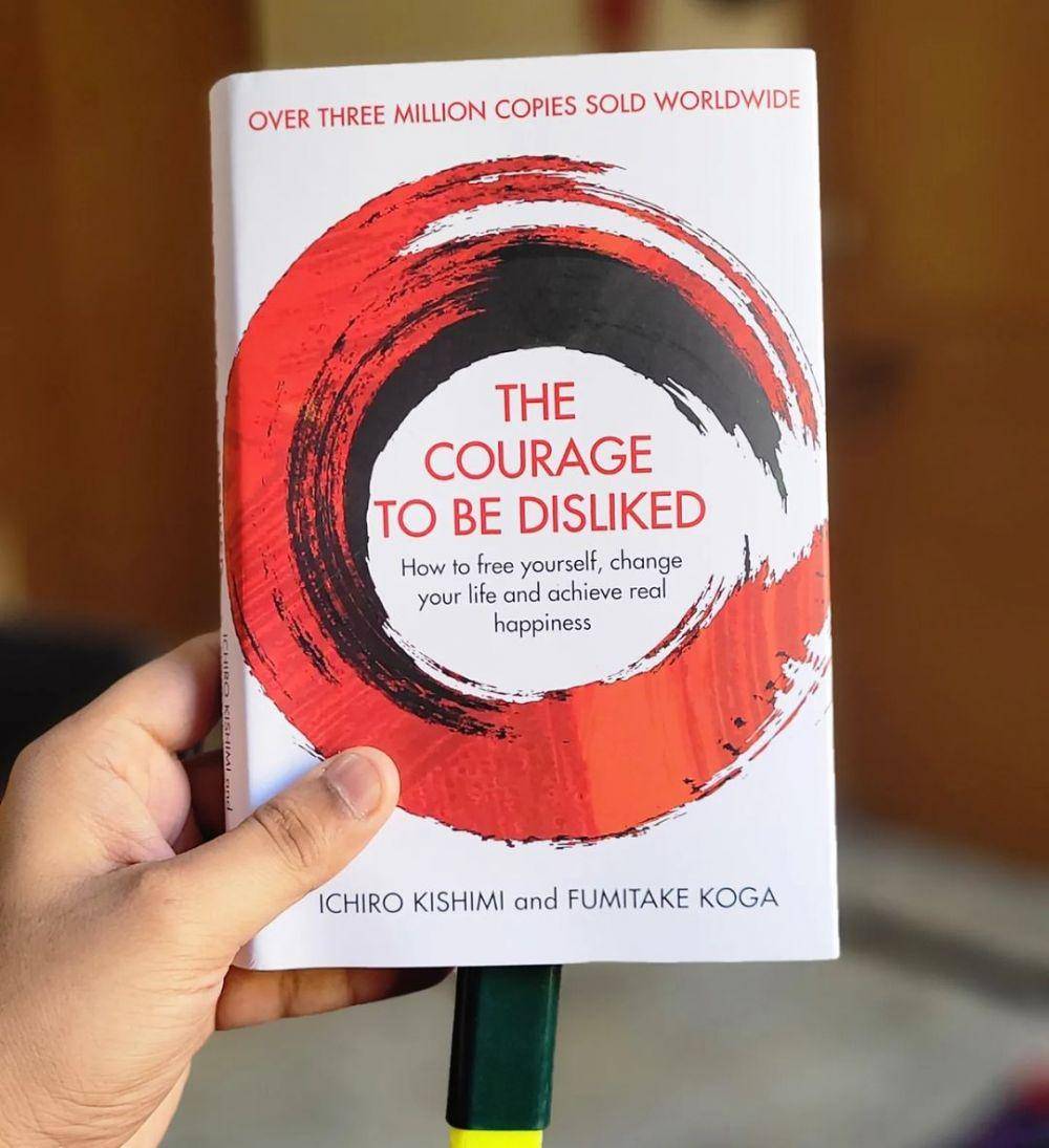 Ilustrasi cover buku The Courage to be Disliked (instagram.com/bookreadersclub)