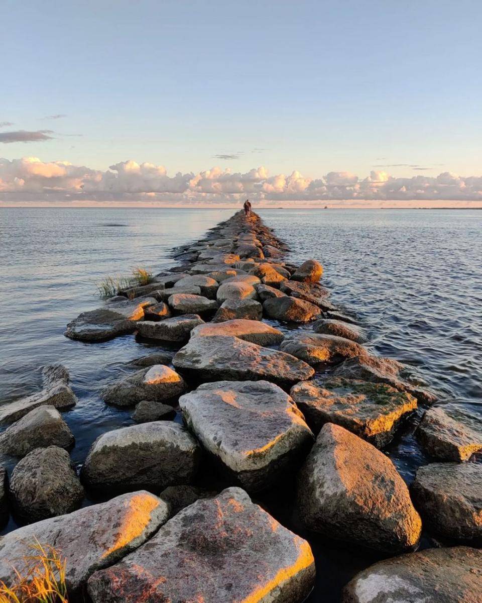 Parnu Beach (instagram.com/_miramaista)
