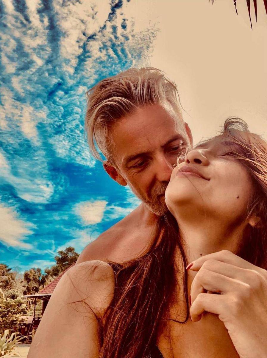 Rahma Azhari dan Paris Chong (Instagram.com/raazharita/)