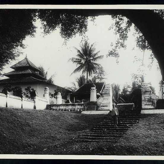 Masjid Mantingan (instagram.com/bobyrizkyh)