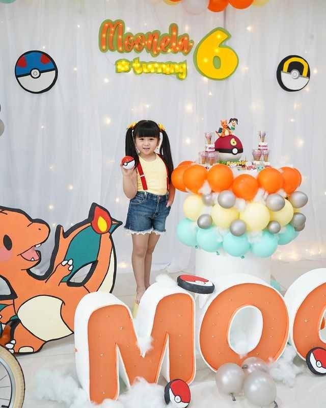 Momen ultah Moonella (instagram.com/babymoonella)